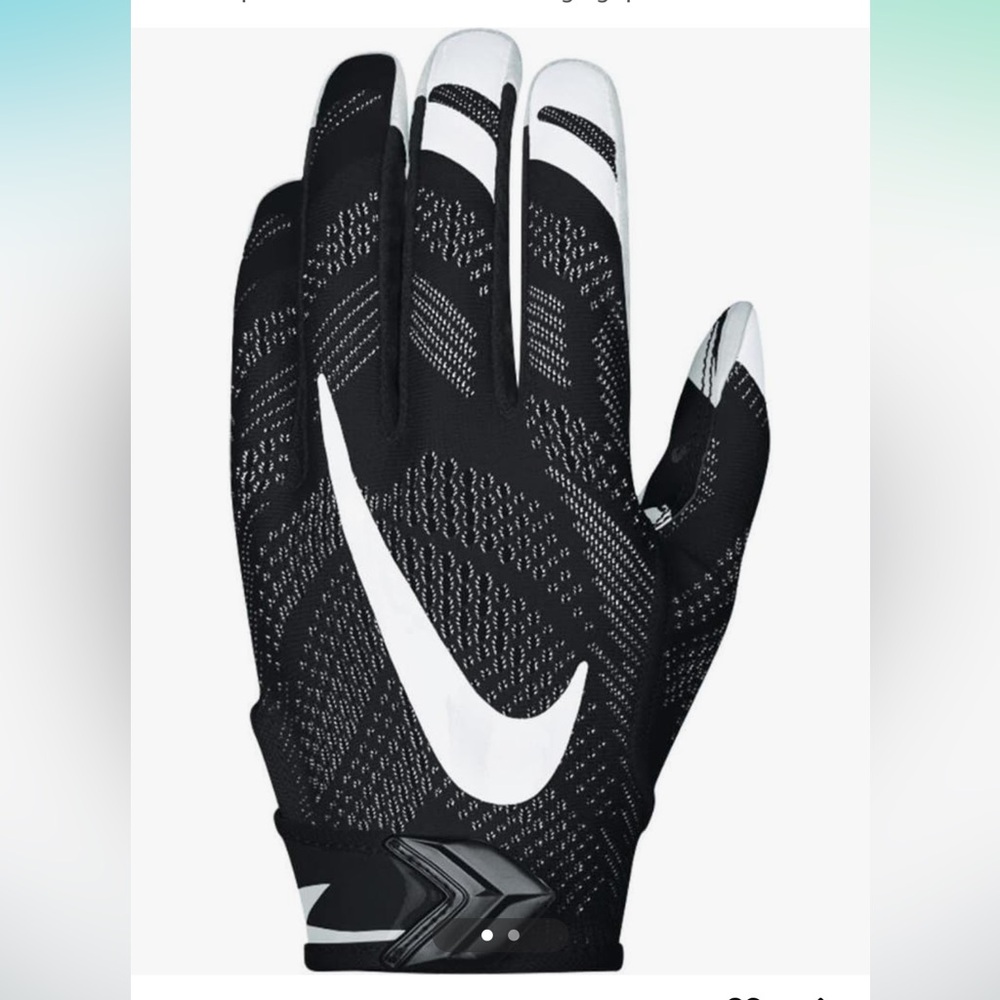 NIKE Vapor Knit Football Gloves with Magnigrip - size medium